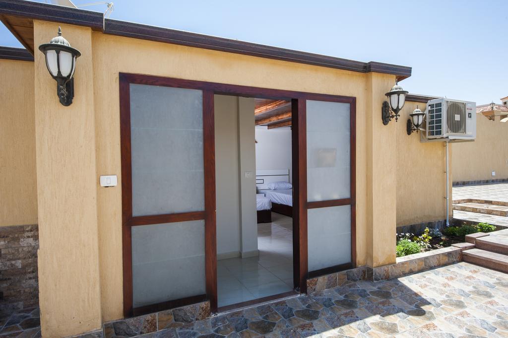 Sunny Seaside Villa Hurghada Exteriör bild